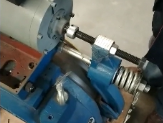 UDE体育在线网站,鼓式制动器拆装保养视频